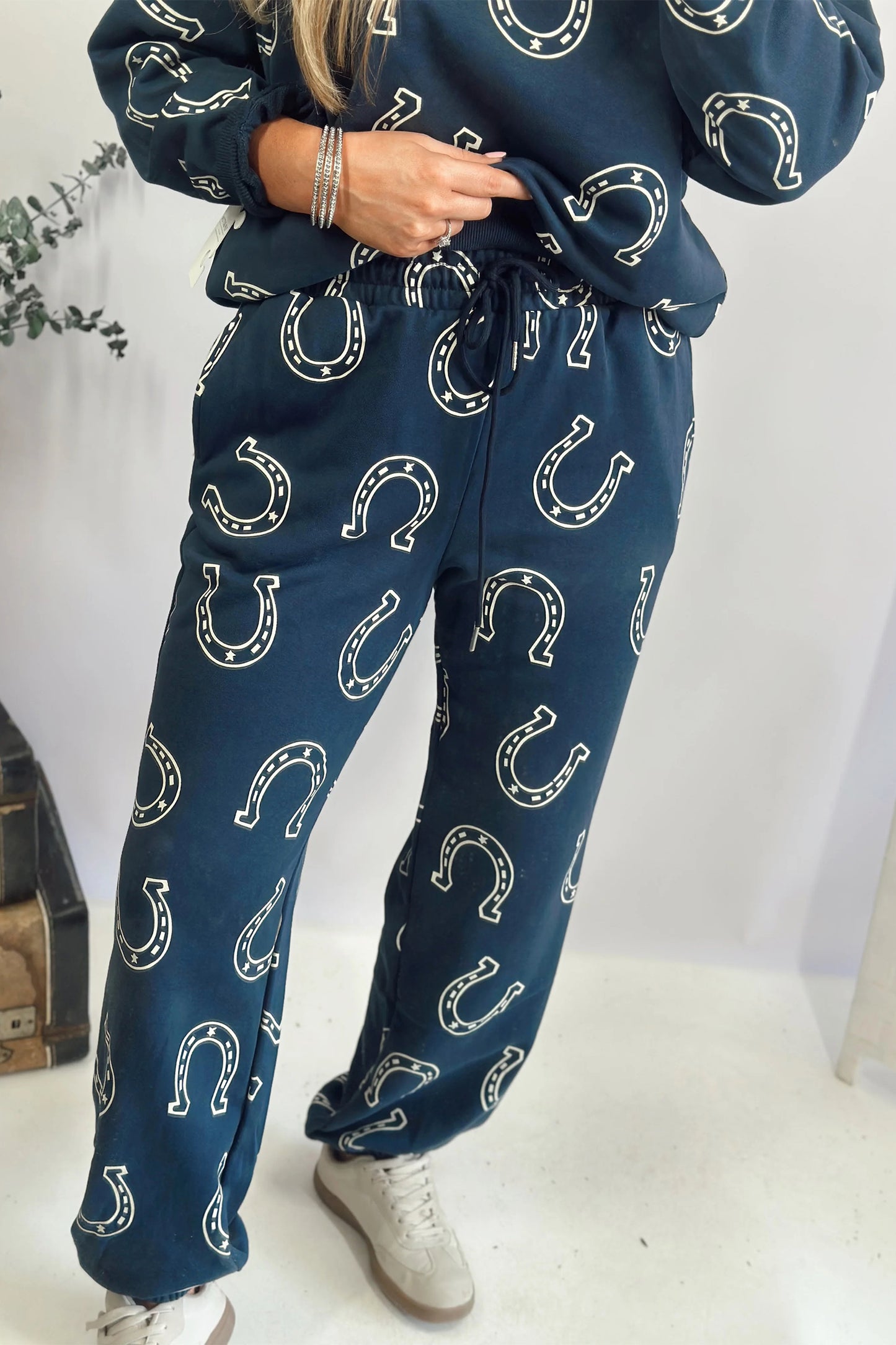 Blue Western Horseshoe Print 2-Piece Pant Set | Women's Western Clothing