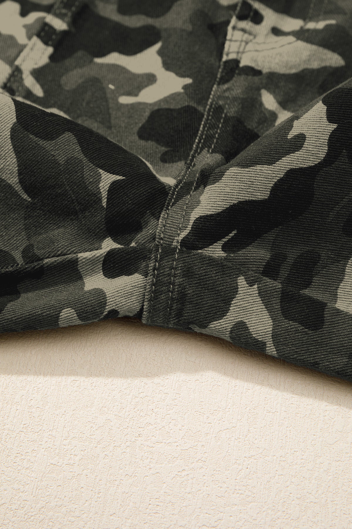Camo Cargo Denim Jeans with Multi Pockets — S–XL