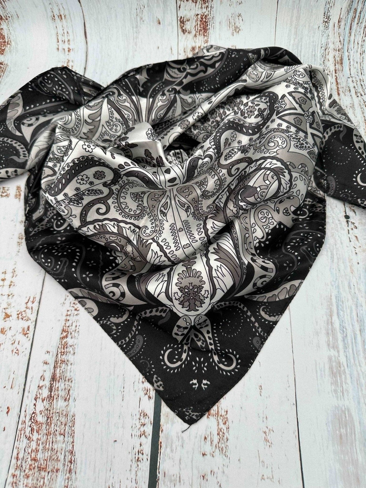 Black & Gray Cascading Paisley