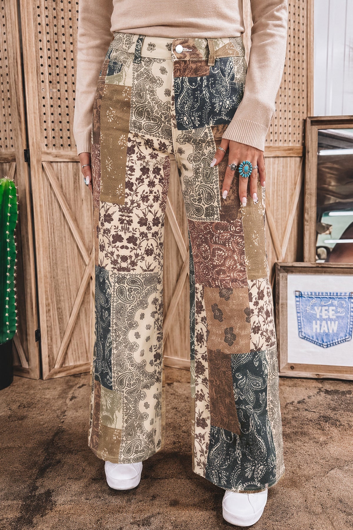 Western Print Wide-Leg Jeans — 2 Prints