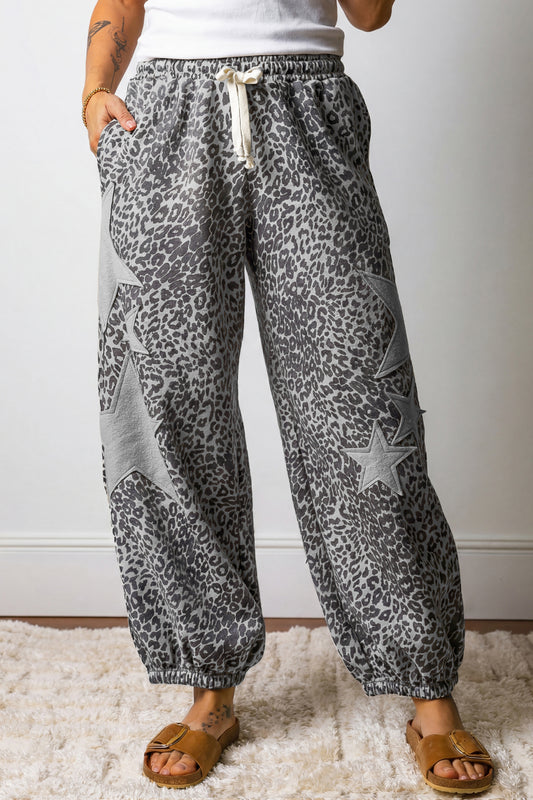 ⭐🐆 Gray Leopard Print Star Patch Jogger Pants