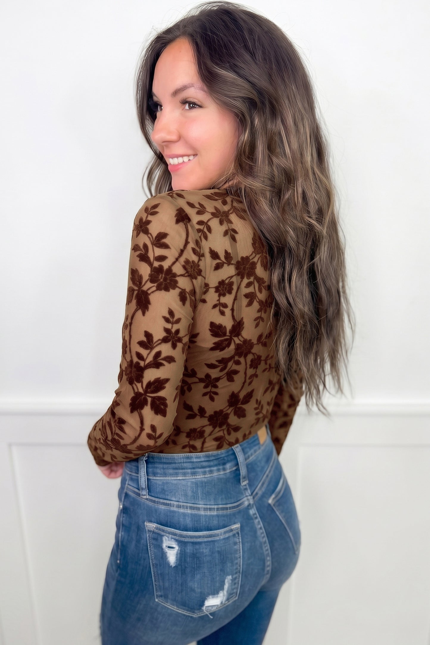 Apricot Floral Mesh Long Sleeve Round Neck Casual Sheath Top