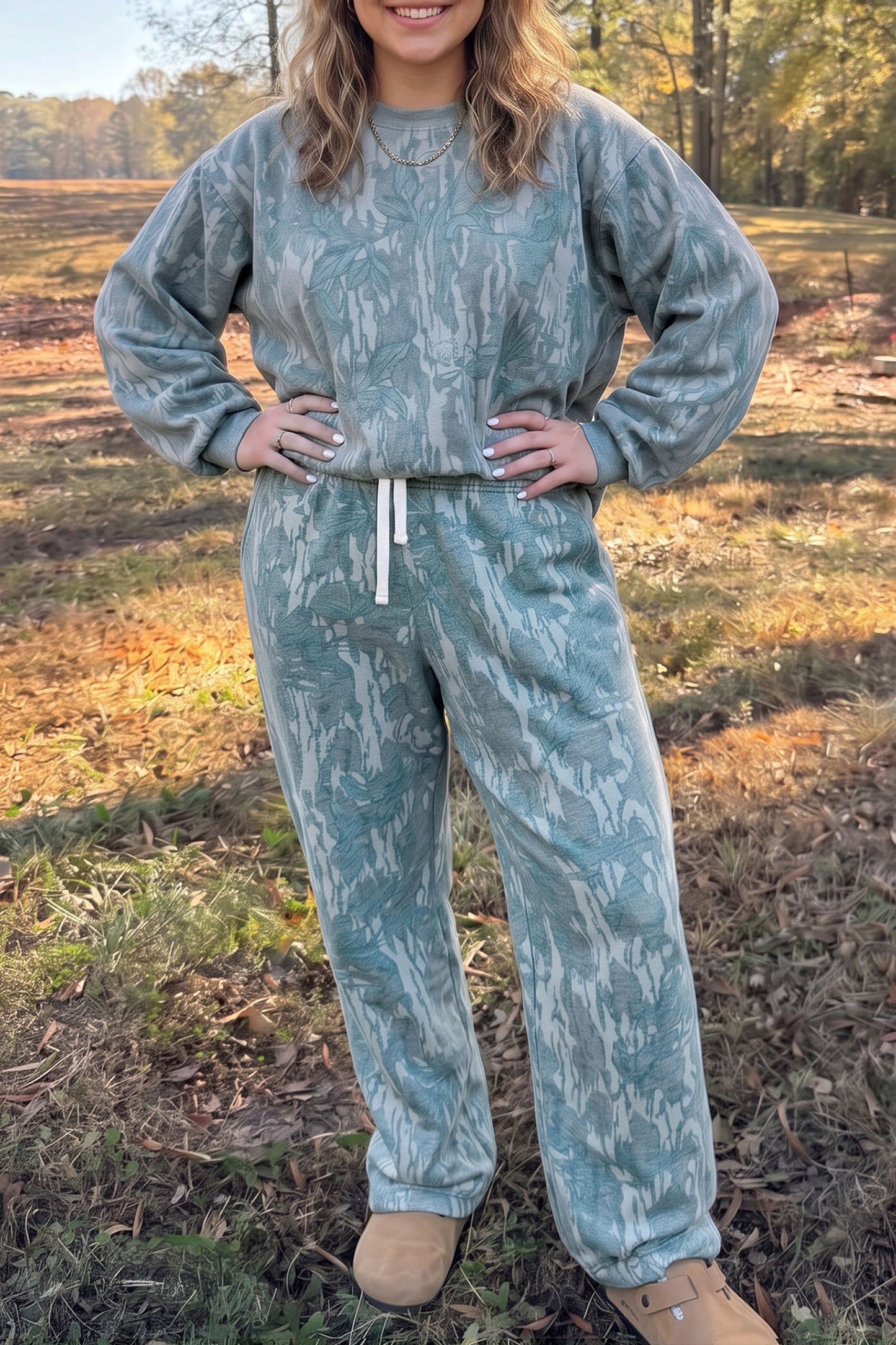 Multicolor Abstract Botanical Camo Pullover & Drawstring Pants Set 1X–4X