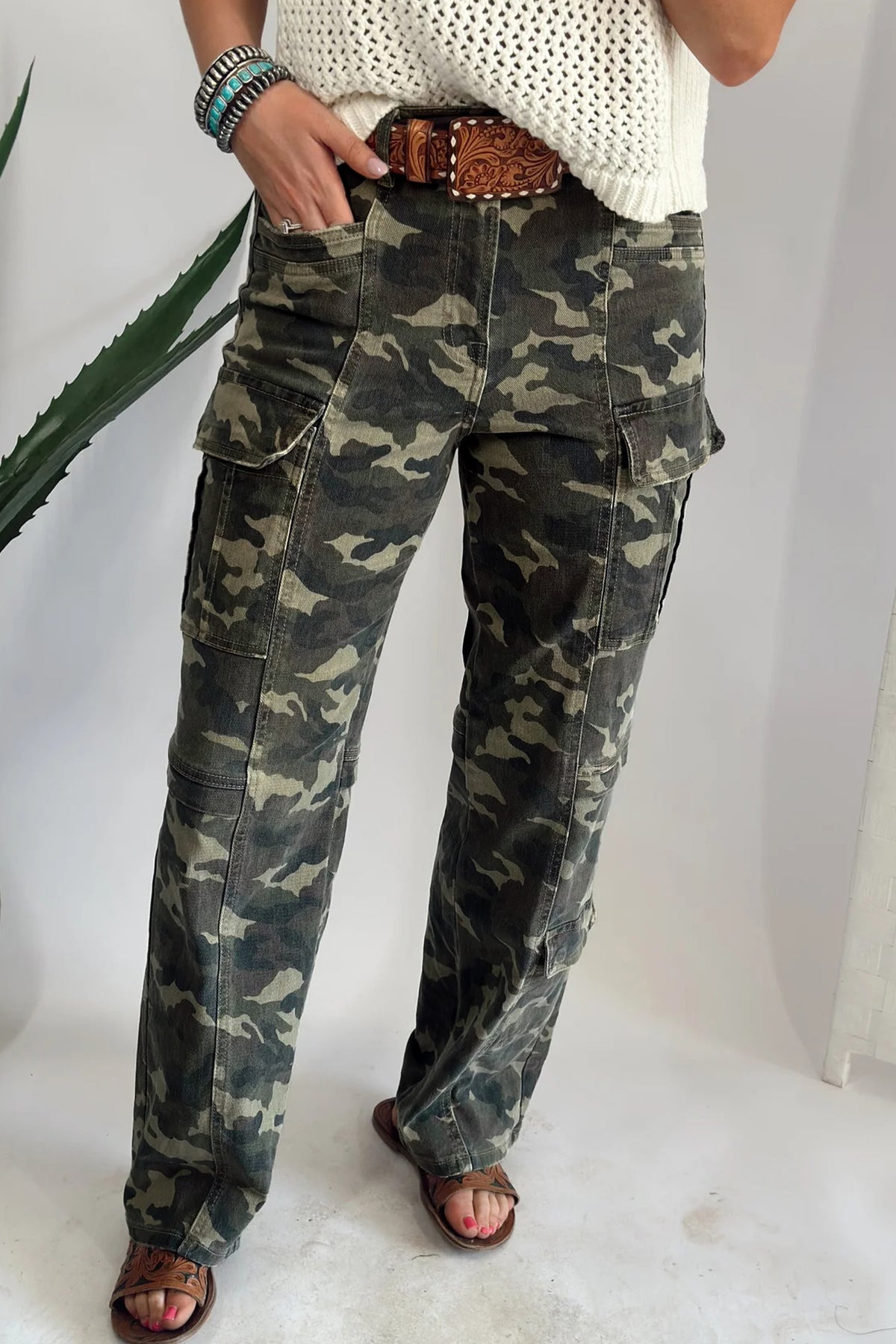 Camo Cargo Denim Jeans with Multi Pockets — S–XL