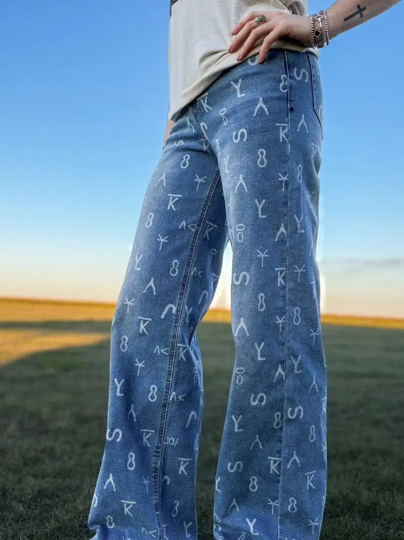 PRE ORDER Sterling Kreek Ranch House High-Rise Wide-Leg Brand Print Jeans — Sizes 1/2–19/20