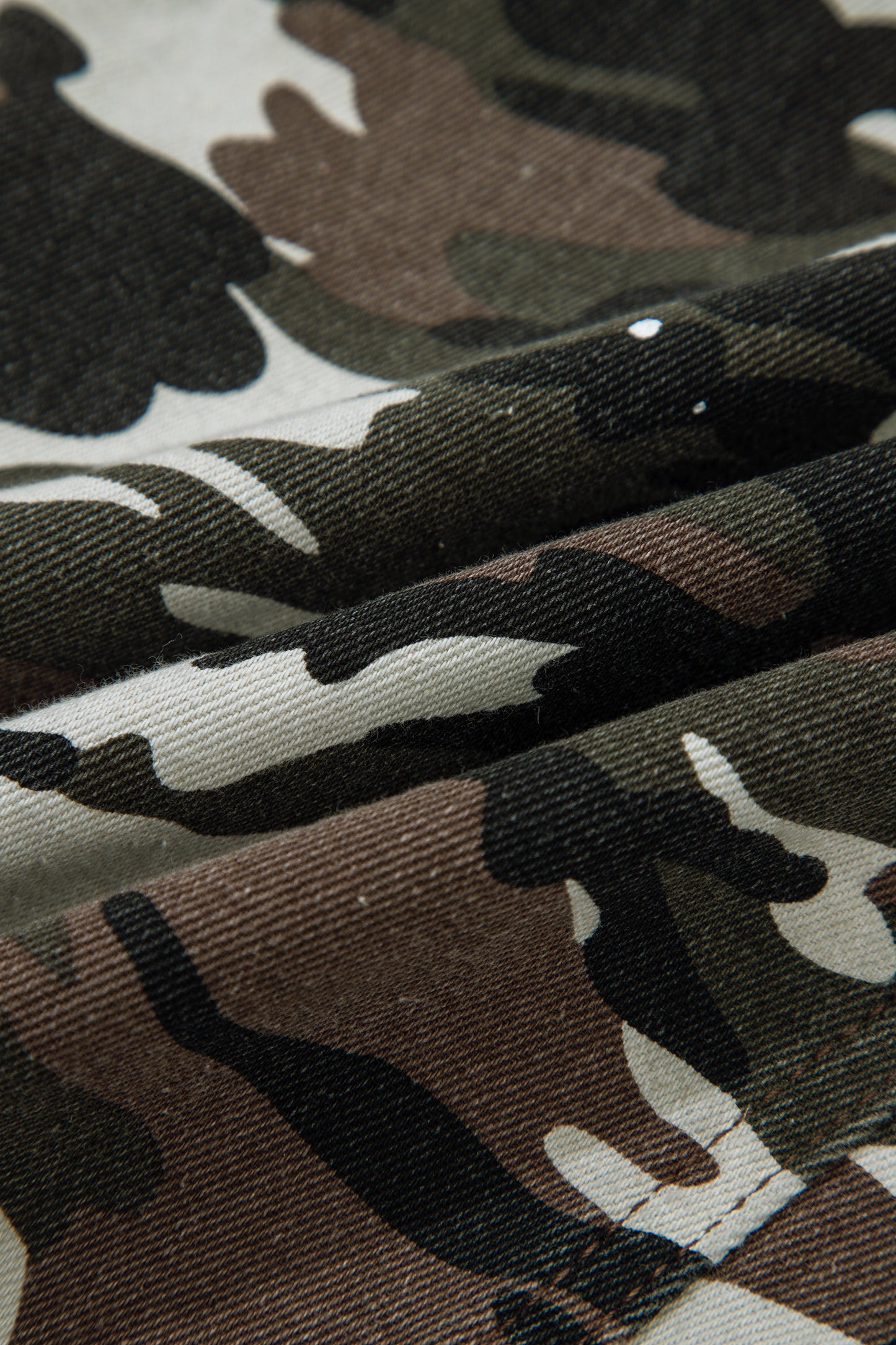 Green Camouflage Print Splashed Distressed Loose Denim Pants