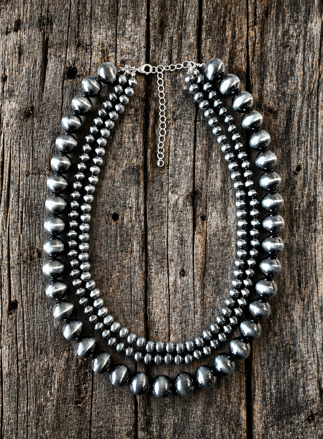 Western 3 Layered Navajo Pearl Necklace