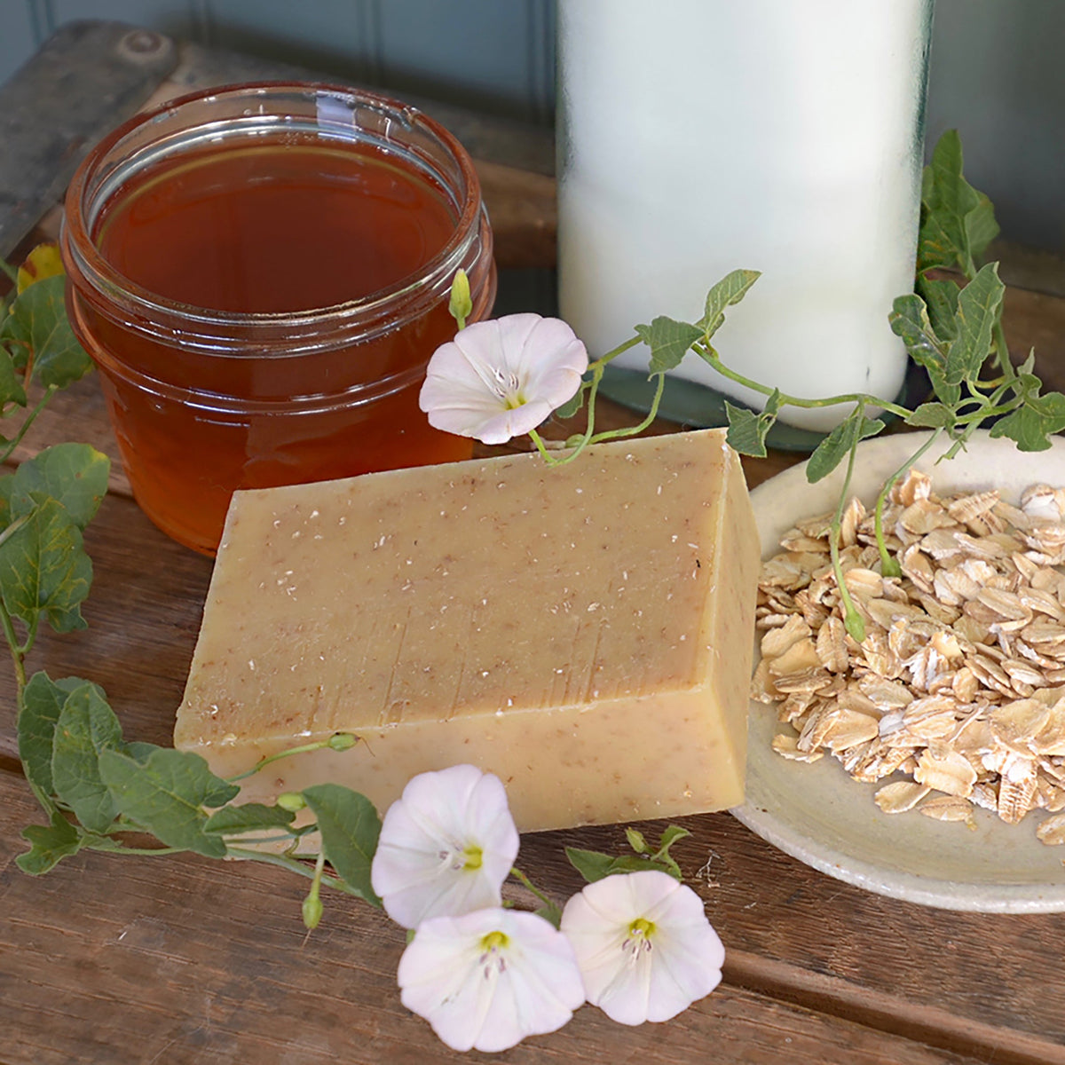 Donkey Milk Bar Soap with Colloidal Oat & Honey 4.5 oz