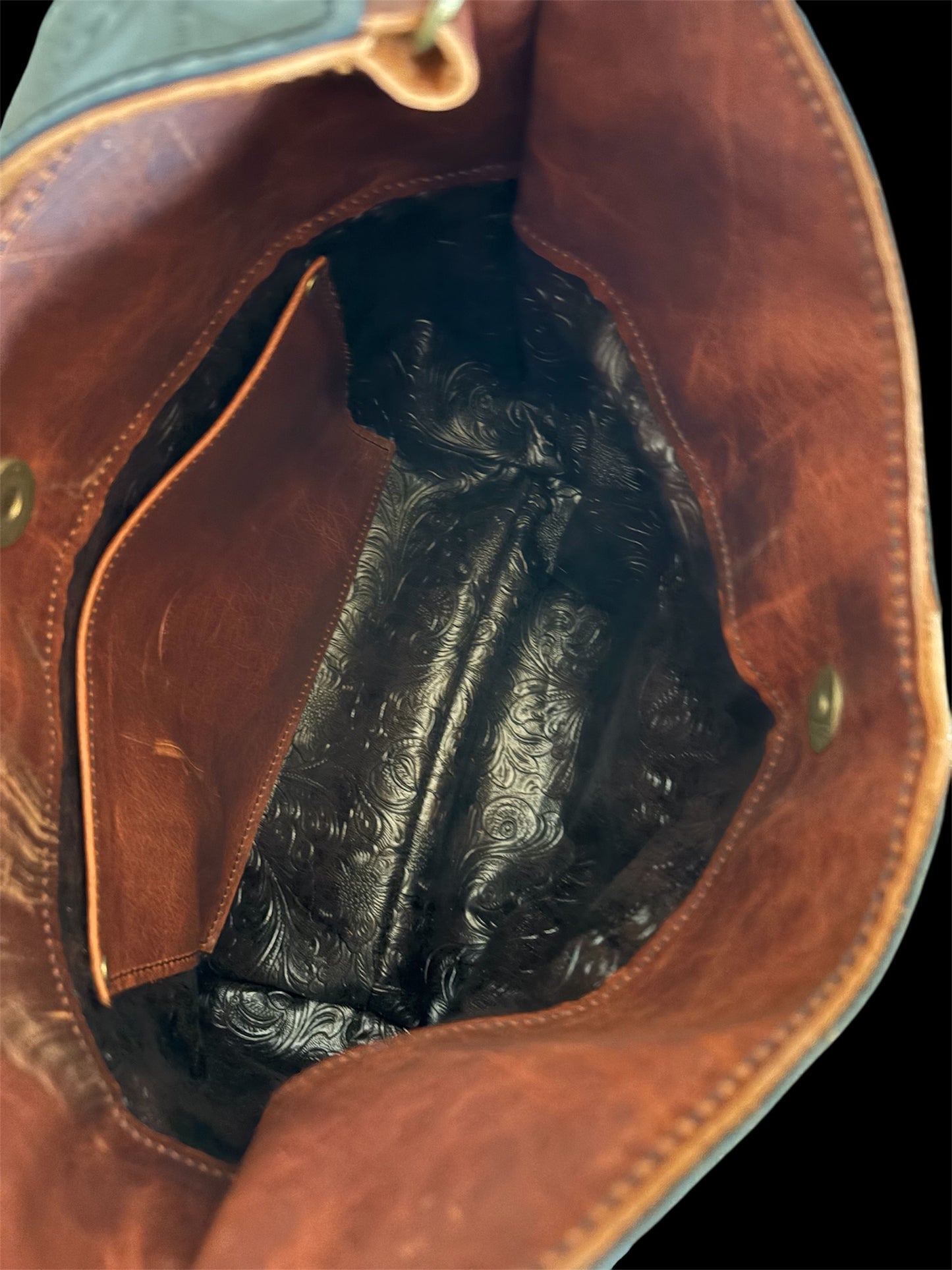 Black and Cognac Shoulder Bag #4000-Twisted R Leather