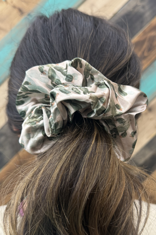 Cactus Trails Scrunchie: O/S