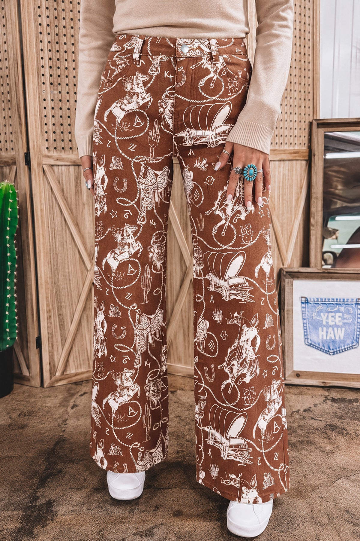 Western Print Wide-Leg Jeans — 2 Prints