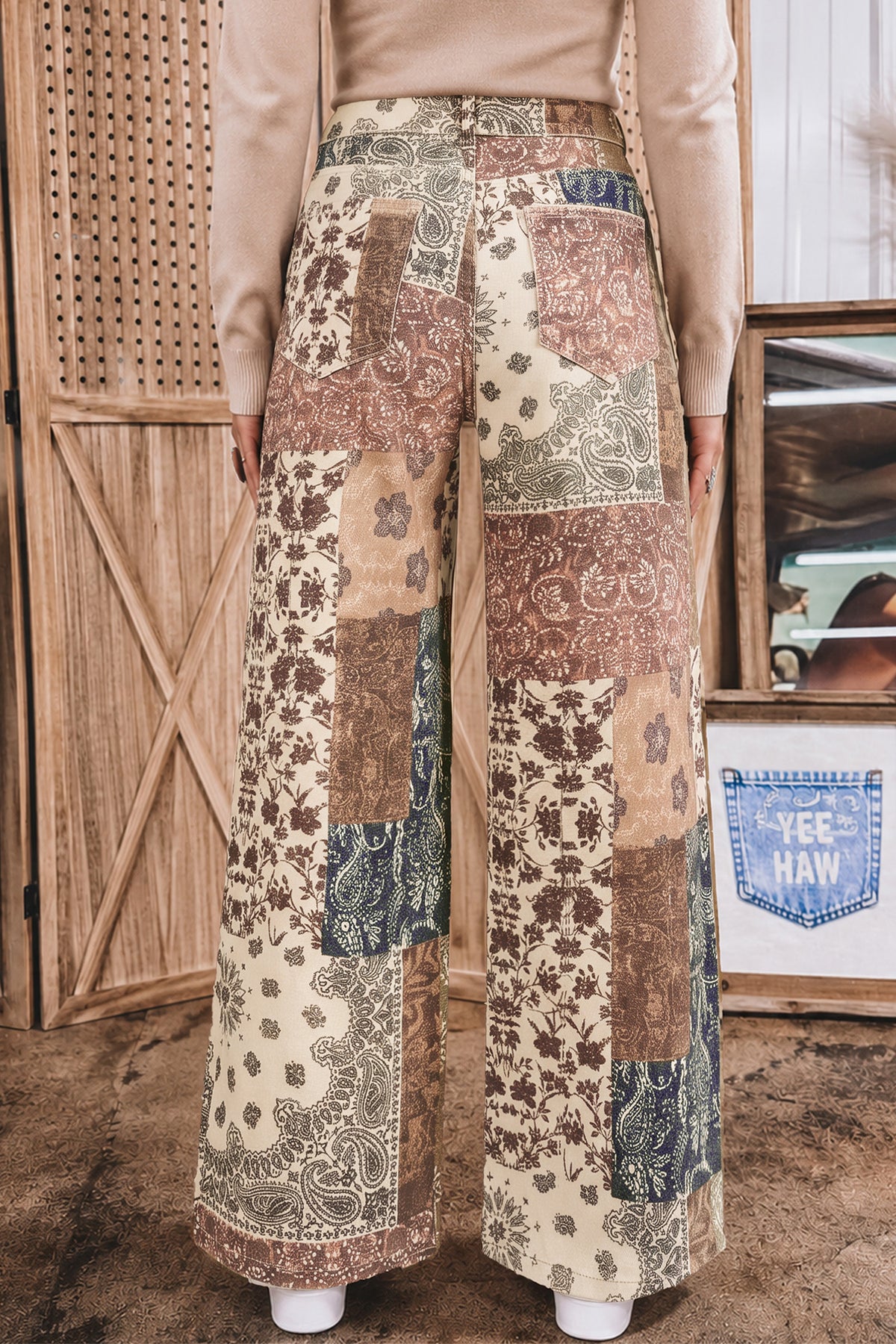 Western Print Wide-Leg Jeans — 2 Prints