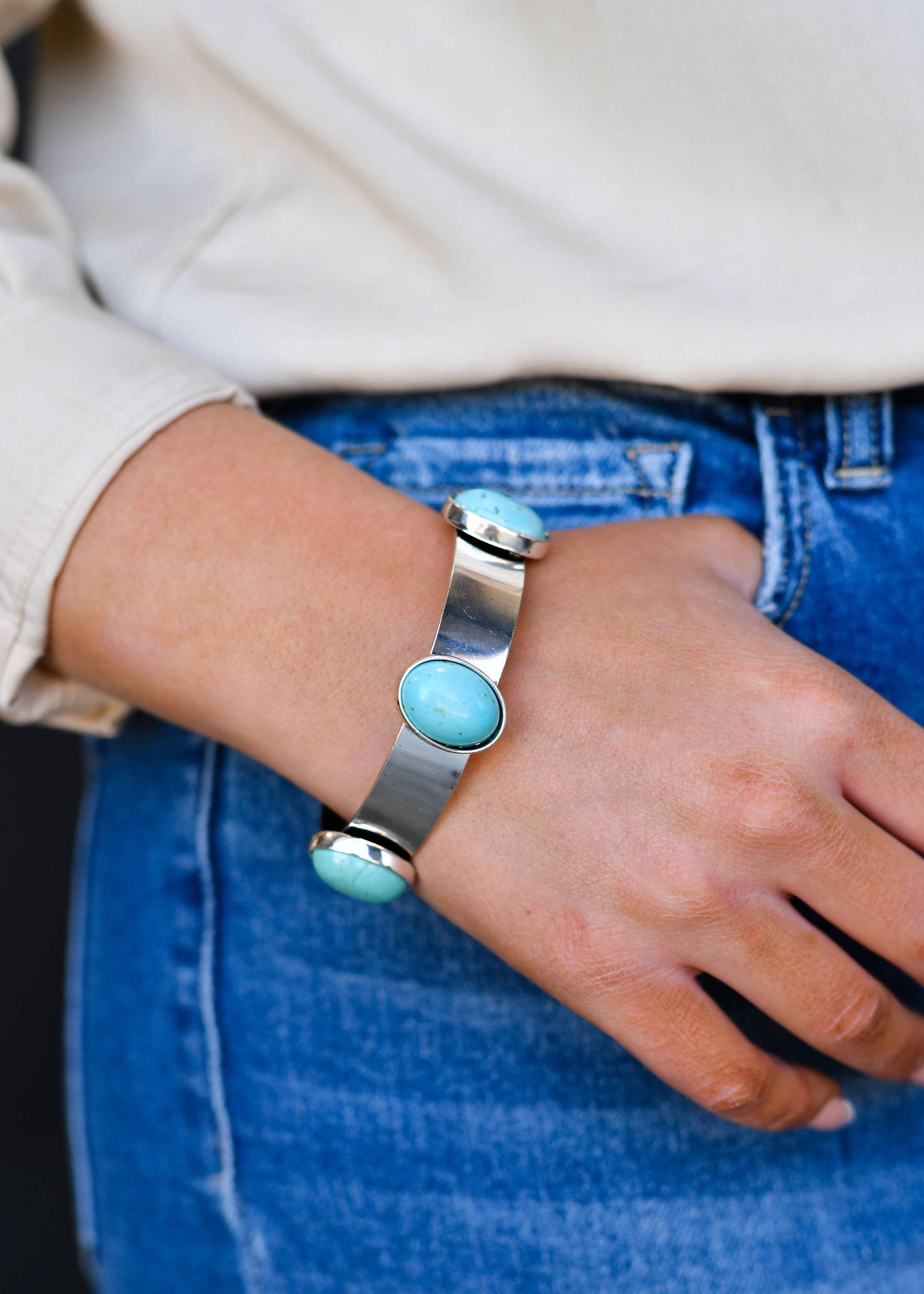 Burnished silver Bangle with 5 Turquoise Oval Stones