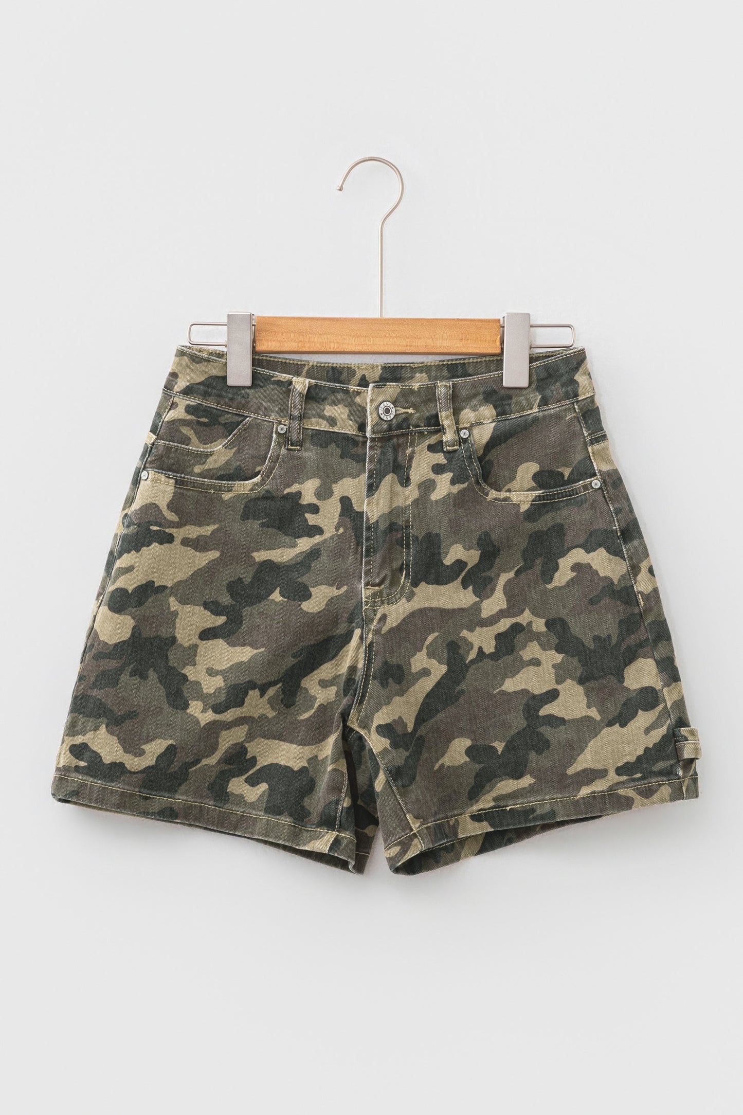 💚🌵 Green Camouflage High Rise Denim Shorts