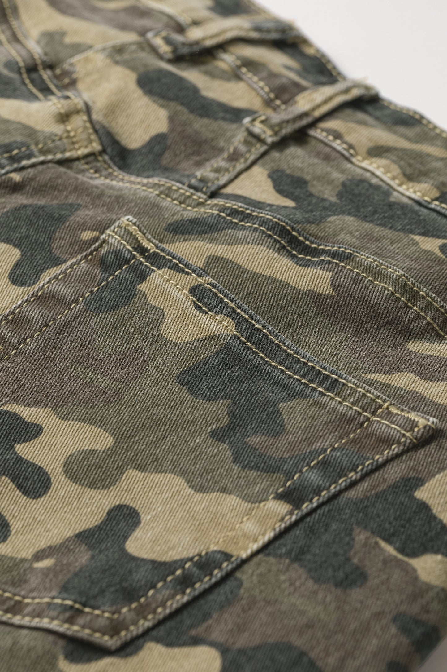 💚🌵 Green Camouflage High Rise Denim Shorts