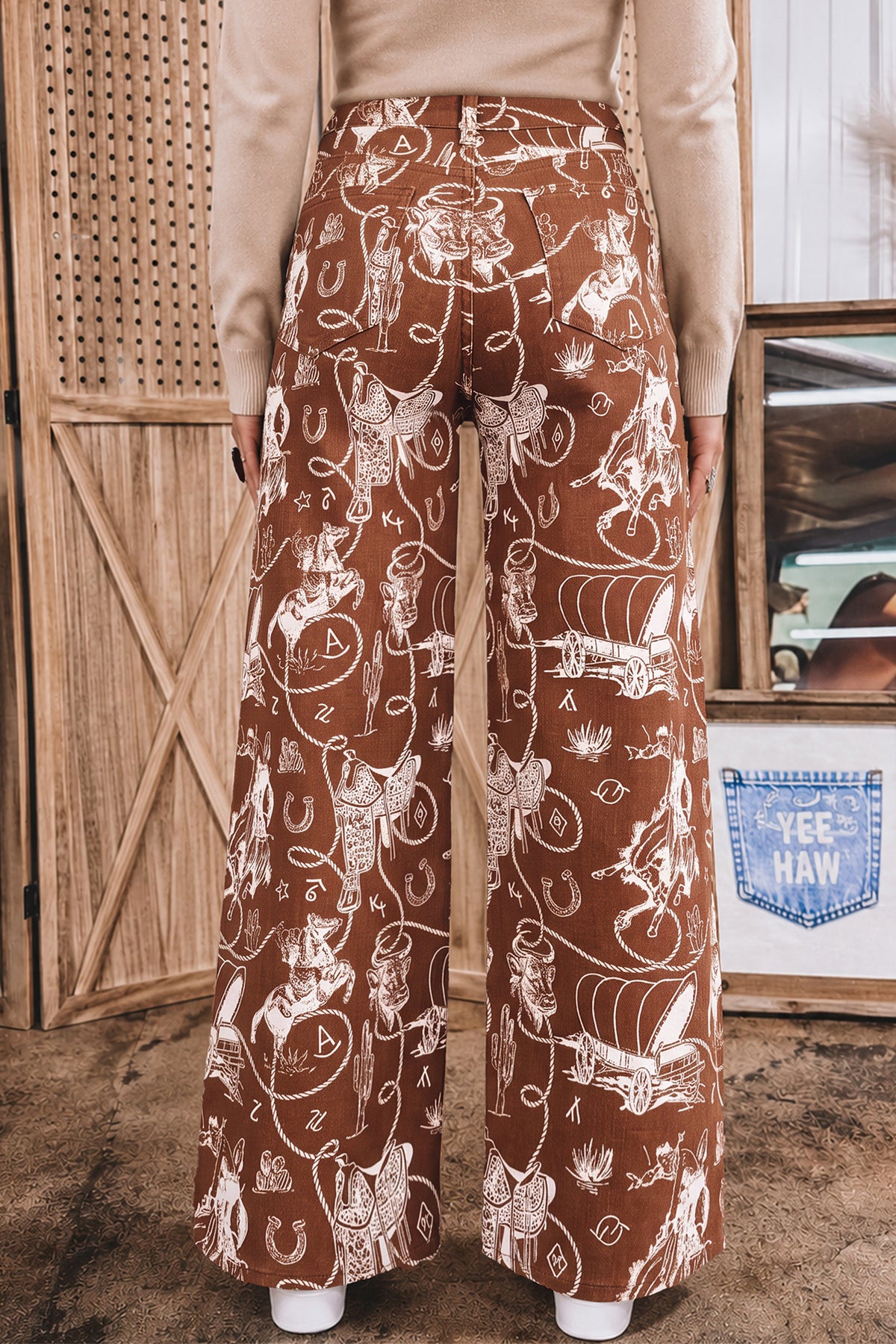 Western Print Wide-Leg Jeans — 2 Prints