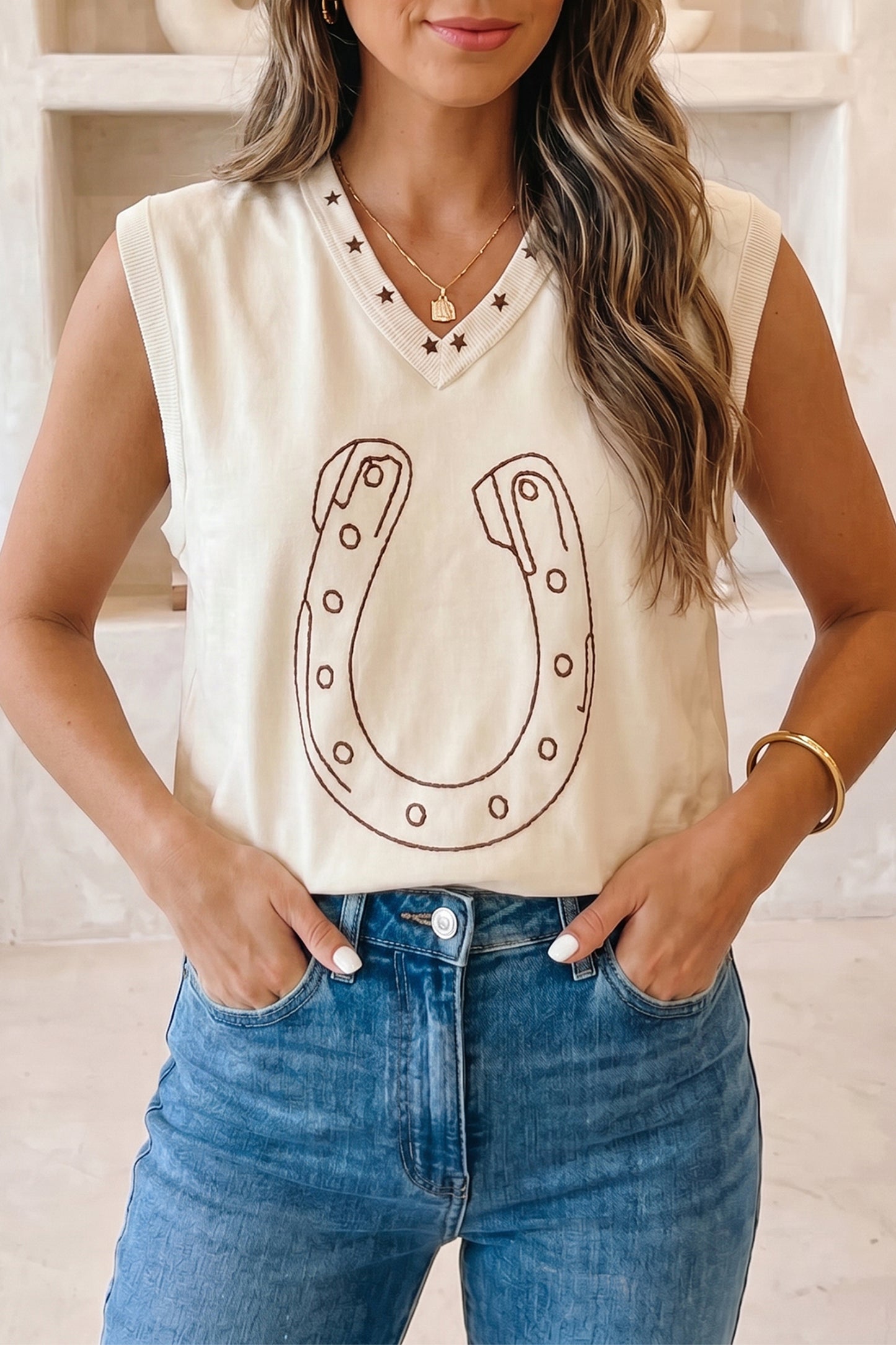 White Horseshoe Embroidered Star Trim V Neck Loose Tank Top